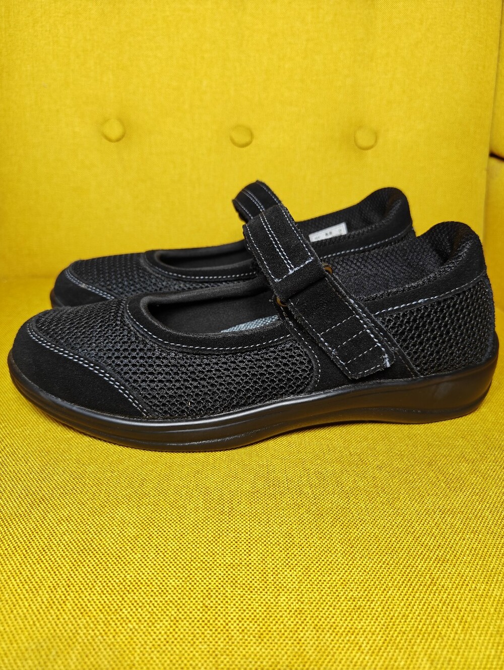 EUC Orthofeet Chattanooga Mary Jane Comfort Mesh Hook Strap Women's Shoe Sz 8.5D - Picture 1 of 9